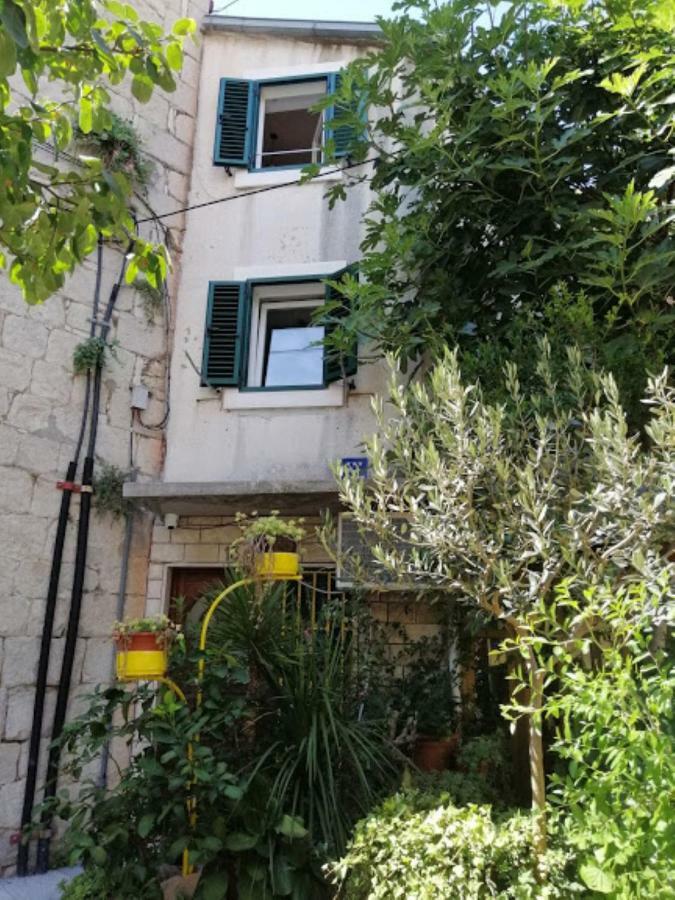 Studio Apartments Petar In Old Part Of Town 스플리트 외부 사진